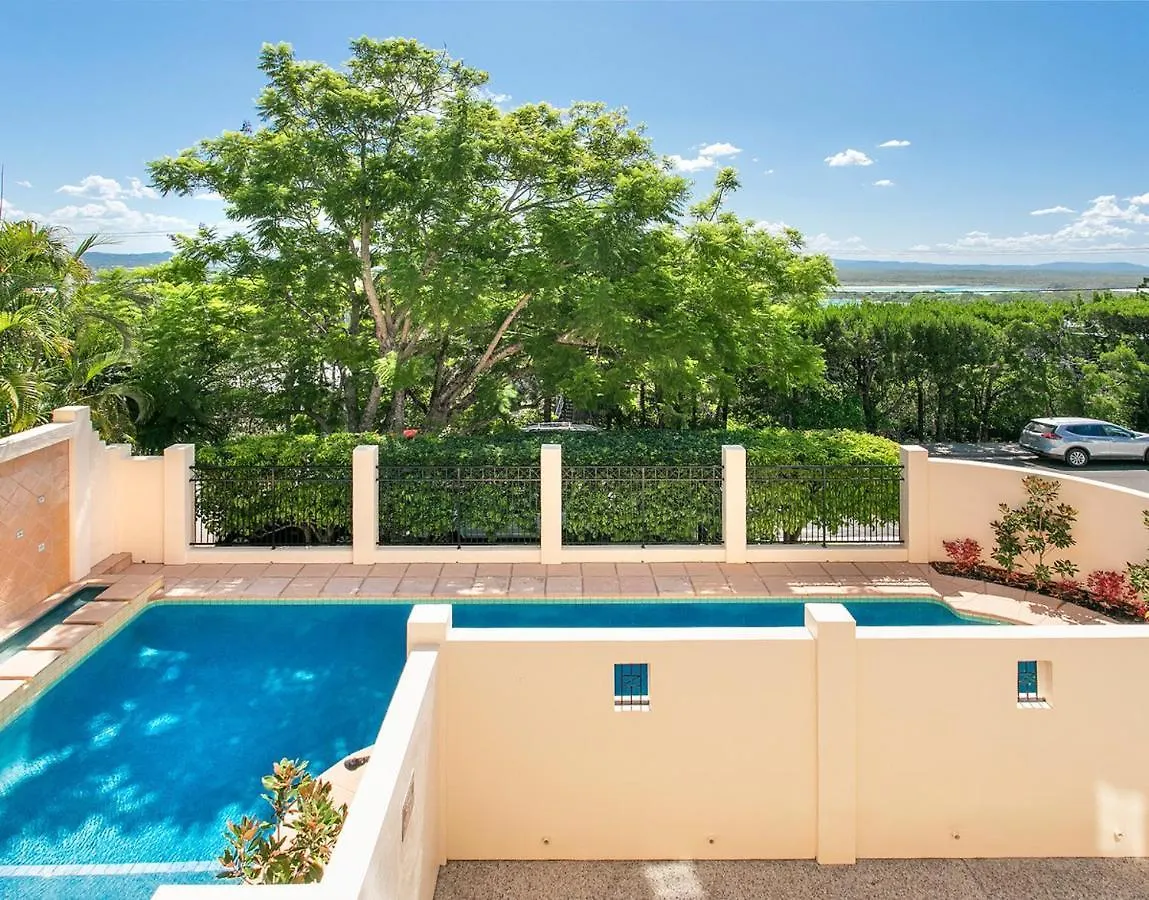 Penthouse With Incredible Views & Pool Villa Noosa Heads Australia