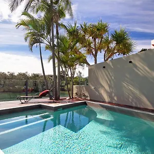 Holiday home Canalfront Retreat, Private Jetty & Pool, Noosa Heads